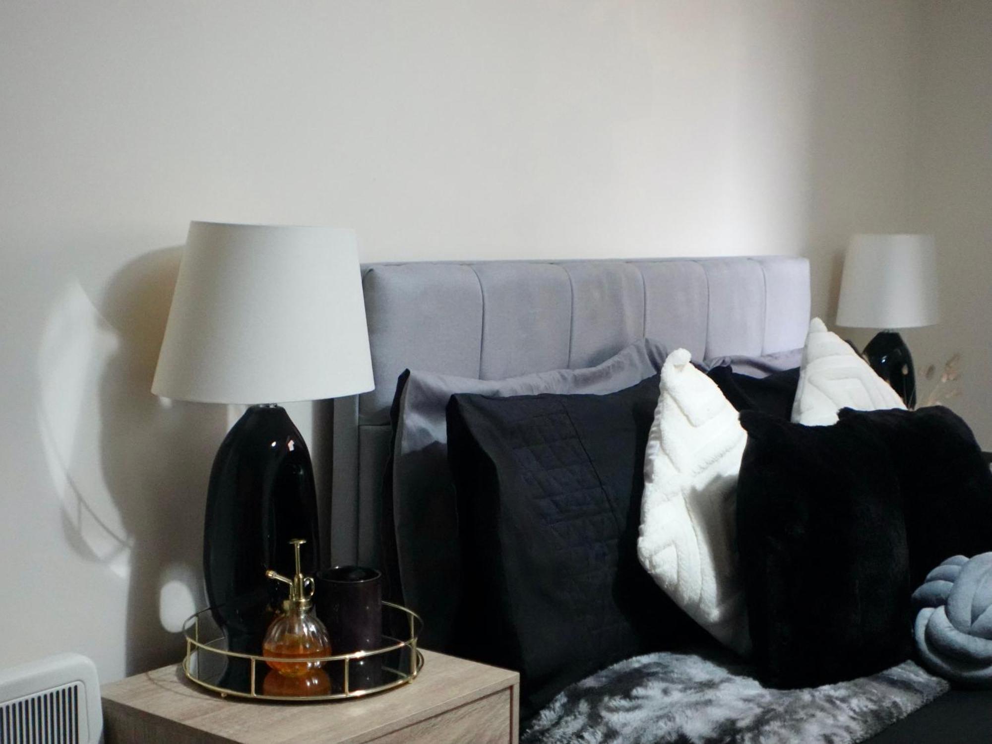 Modern Spacious Apartment In Digbeth With Balcony - Netflix, Youtube, Amazon Tv, Superfast Wifi - Just 10 Mins To Birmingham Centre, Bullring, Train, Coach Station And Birmingham Fc Εξωτερικό φωτογραφία
